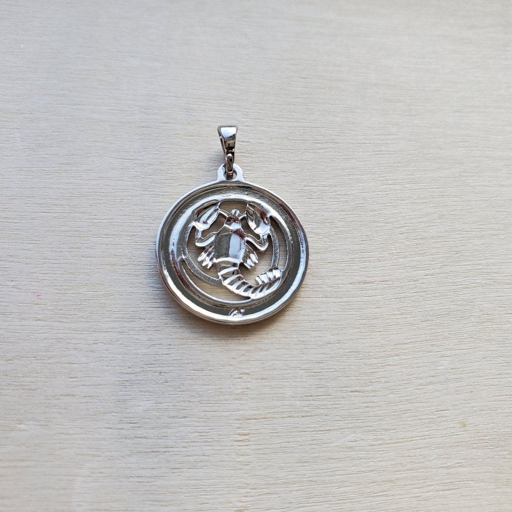 Cancer Charm Pendant - Picture 2 of 3